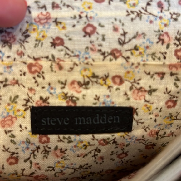 Steve Madden saddle brown cross body slim purse - Picture 6 of 6